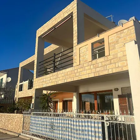 Apartment Marija Tisno Exterior photo