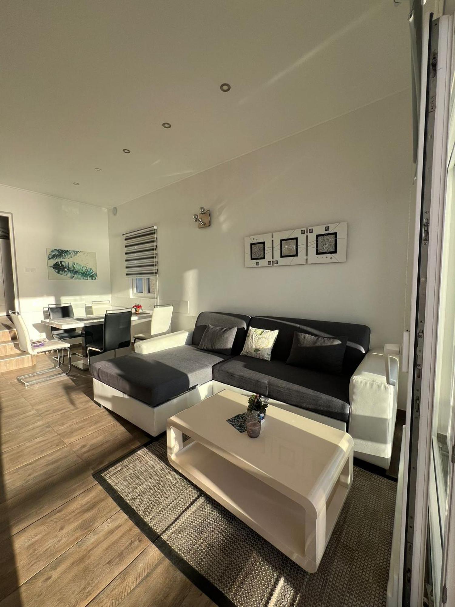 Apartment Marija Tisno